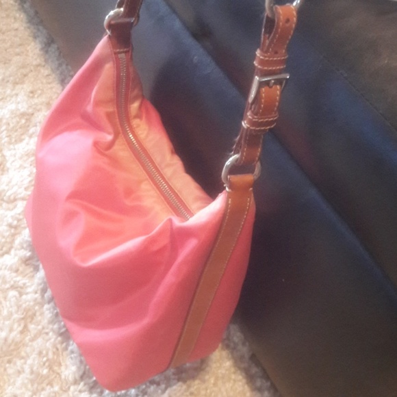Pink Prada bag - Picture 5 of 8